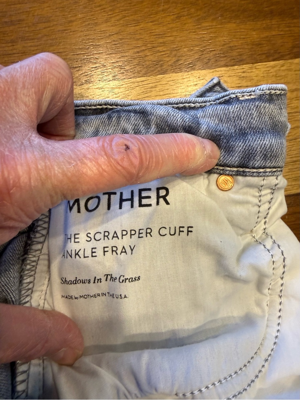 MOTHER THE SCRAPPER CUFF ANKLE FRAY IN SHADOWS IN THE GRASS Sz 24 - Picture 6 of 12